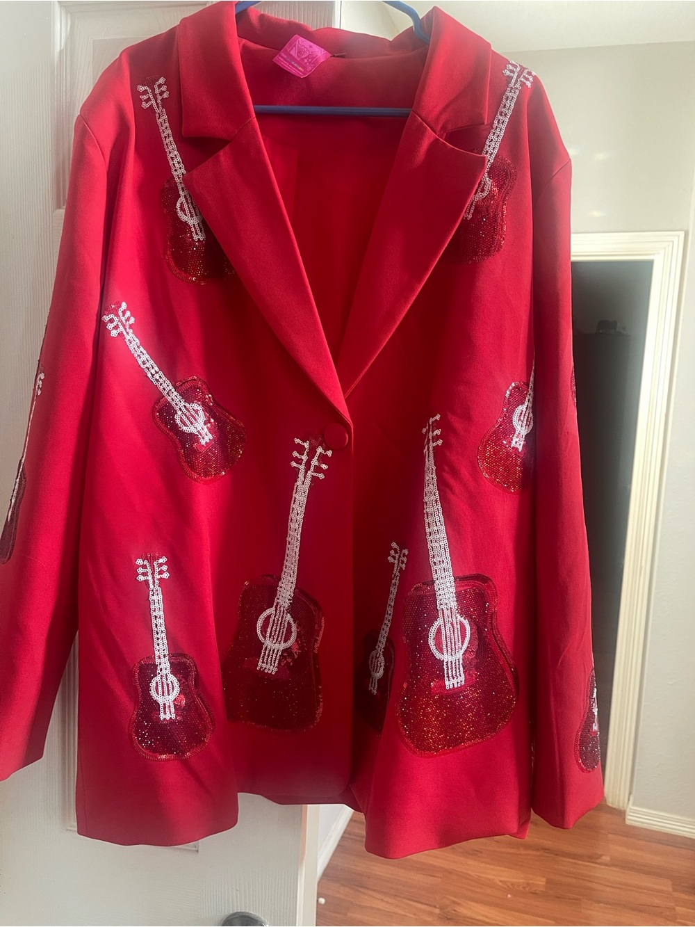 QUEEN OF SPARKLES Red Sequin Guitar Blazer new 2X